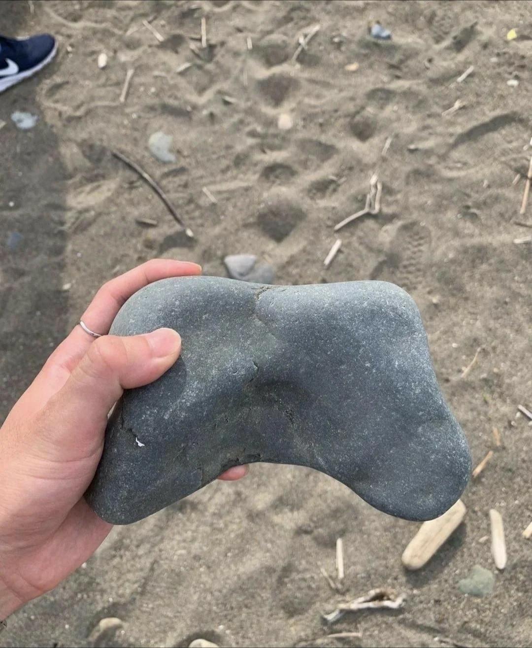 A rock in the exact shape as an XBox controller